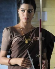 Rummy Movie Heroine Gayathri Stills