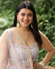 Actress Mannara Chopra at Tiragabadara Saami Movie Success Press Meet Pictures 26