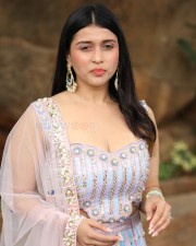 Actress Mannara Chopra at Tiragabadara Saami Movie Success Press Meet Pictures 31