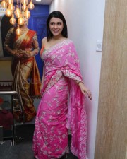 Mannara Chopra Launches Sri Krishna Silks Wedding Collections Photos 44