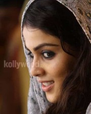 Sexy Genelia In Urumi Stills 08