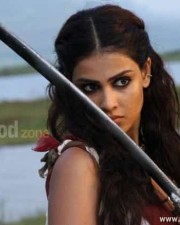 Sexy Genelia In Urumi Stills 15