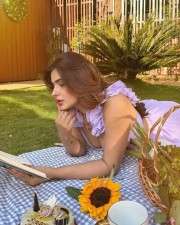 Sumer Singh Case Files Girlfriends Actress Karishma Sharma Garden Photoshoot Pictures 04