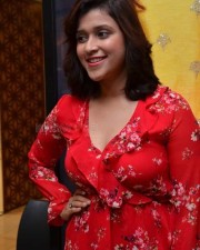 Telugu Actress Mannara Chopra At Breya Store Launch Photos 13