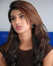 Actress Erica Fernandes Sexy Photos 03 2