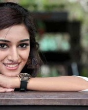 Actress Erica Fernandes Sexy Photos 06 2