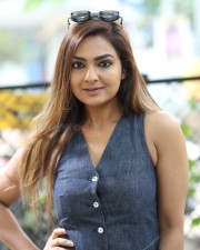 Actress Neha Deshpande at O Andala Rakshasi Press Meet Stills 21