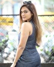 Actress Neha Deshpande at O Andala Rakshasi Press Meet Stills 26