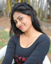 Actress Priyanka Gugustin Photos 15