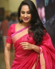 Beautiful Actress Pooja Ramachandran Saree Pictures 14