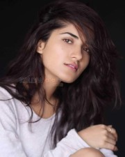 Punjabi Model Ruhani Sharma Sexy Photoshoot Photos 07