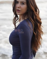 Sexy Sonam Bajwa in a Long Sleeve Crop Top and Denim Pant at the Beach Photos 03