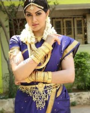 Aayirathil Iruvar Heroine Samuthrika Photos 02