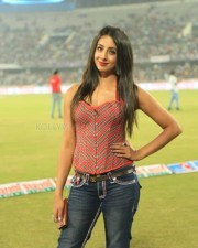 Kannada Actress Sanjjanaa Photos 14