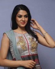 Sakshi Chaudhary New Pics 27