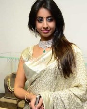 Sanjanaa At Hiya Jewellers Curtain Raiser Event Photos 16