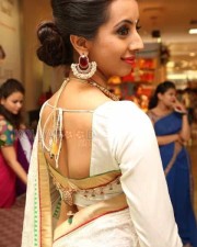 Sanjjanaa Galrani At Hi Life Expo Photos 19