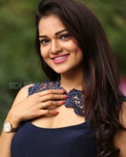 Sexy Actress Ashwini At Vinodam 100 Press Meet Pictures 39