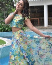 Sexy And Beautiful Actress Madhu Shalini Photoshoot Stills 08