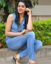 Telugu Actress Sakshi Choudhary Stills 75