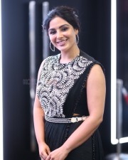 Actess Samyuktha Menon at Pottel Trailer Launch Event Pictures 08