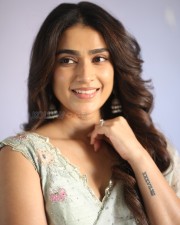 Actress Aakanksha Singh at Shashtipoorthi Movie Glimpse Launch Photos 27