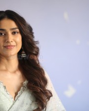 Actress Aakanksha Singh at Shashtipoorthi Movie Glimpse Launch Photos 32