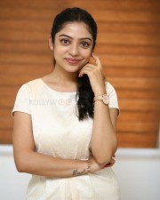 Actress Varsha Bollamma at Swathi Muthyam Movie Interview Photos 04