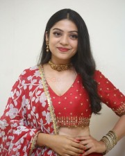 Actress Varsha Bollamma at Swathi Muthyam Movie Pre Release Event Photos 22