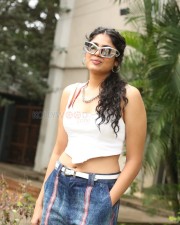 Heroine Faria Abdullah at Mathu Vadalara 2 Success Meet Photos 18