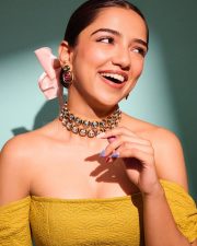 Hot Ahsaas Channa at Celebrating Power Of Women In Entertainment With The Hollywood Reporter Event Photos 03