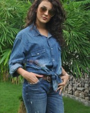 Run Raja Run Movie Heroine Seerat Kapoor Pictures 09