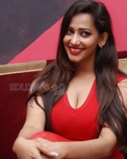 Sanjana Singh Sexy Cleavage Photos 07