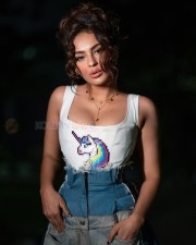 Sexy Seerat Kapoor in an Unicorn Cropped Tank Top with a Denim Pant Photos 03