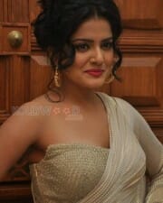 Tamil Actress Vishakha Singh Pictures 19