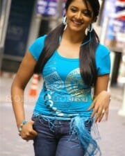 Vimala Raman Spicy Hot Pics 006