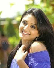 Vimala Raman Spicy Hot Pics 028