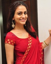 Beautiful Actress Aksha Pictures 02