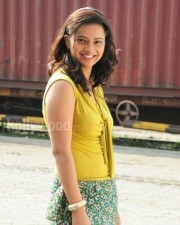 Isha Chawla Hot New Pictures 12