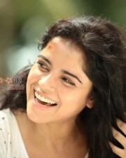 Nerungi Vaa Muthamidathe Heroine Piaa Bajpai Photos 07