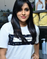 Rashmi Gautam Launches Be You Luxury Salon And Dental Studio Photos 01