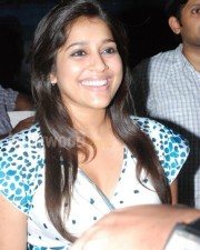 Rashmi Gautam Sexy Stills At Kanden Premiere Show 02