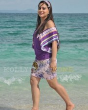 Sexy Actress Aksha Stills 38