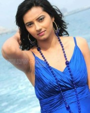 Telugu Actress Isha Chawla Stills 01