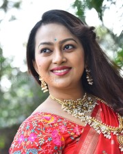 Tenant Actress Ester Noronha Glam Saree Photoshoot Pictures 03