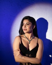 Bold and Beautiful Divya Bharathi in a Revealing Black Dress Pictures 03