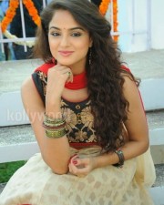 Cute Actress Asmita Sood Pictures 18