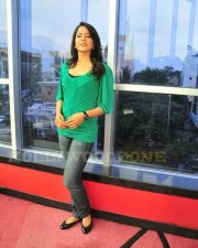 Sexy Sameera In Green Pics 14