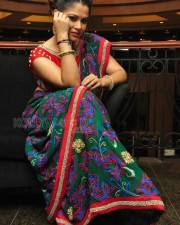 Tollywood Actress Shilpa Chakravarthy New Pics 10