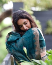 Charming Srinidhi Shetty in a Blue Embroidered Saree with a Golden Border and Matching Blouse Photos 02